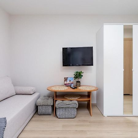 Srodmiescie Katowa Air-Conditioned Studio Krakow By Noclegi Renters ภายนอก รูปภาพ